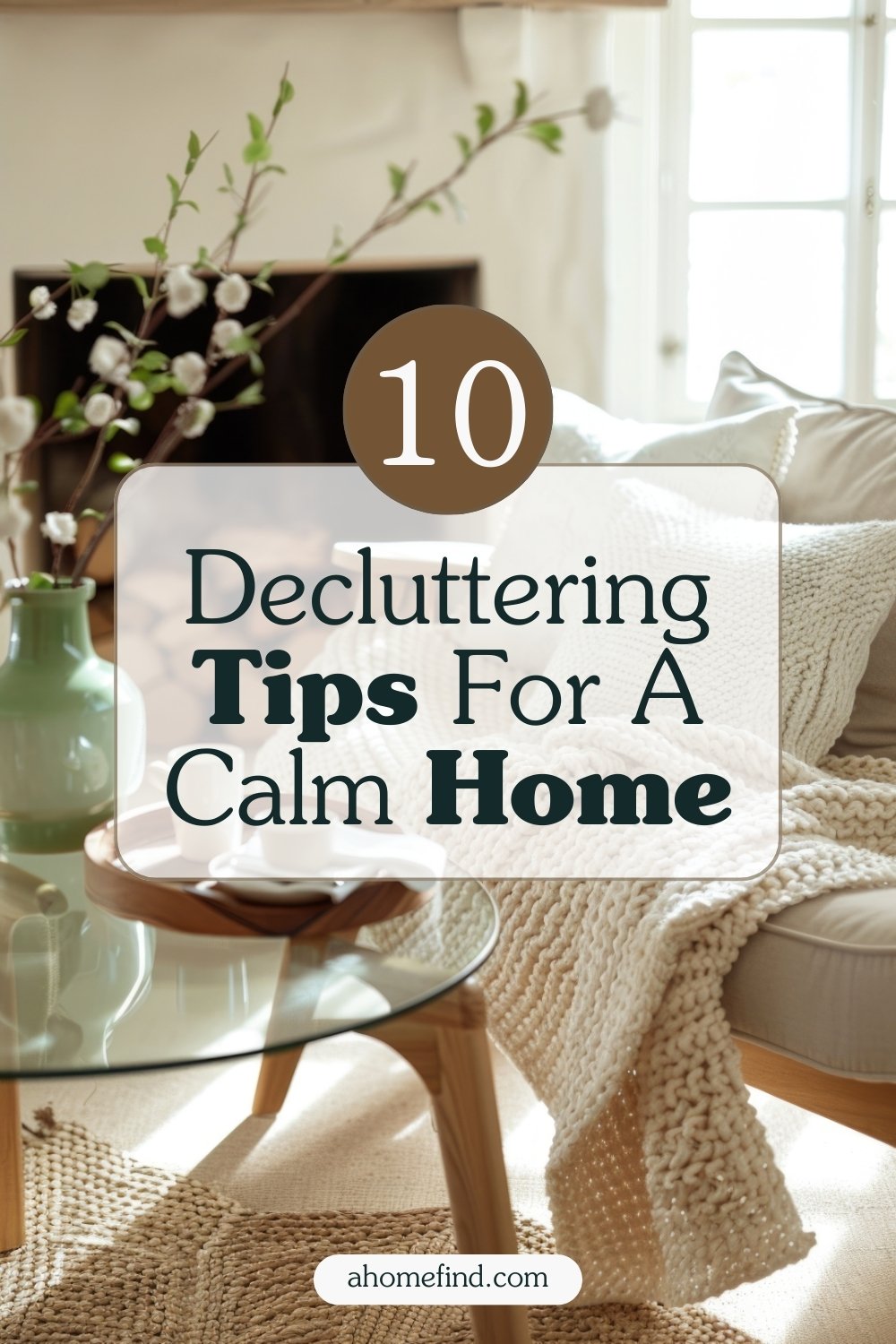 Decluttering tips pinterest pin. 